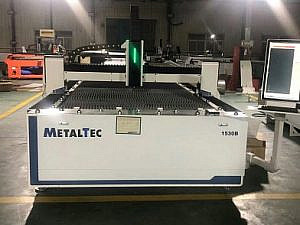 Фото 20 - MetalTec 1530B (6000W) оптоволоконный лазерный станок для резки металла.